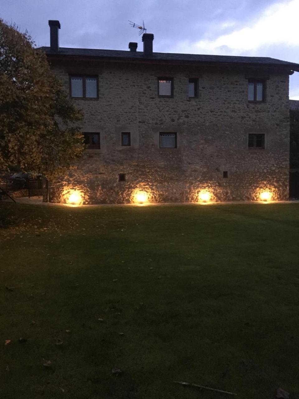 Maison d'hôtes Cal Pedrals Pairal à Urus Extérieur photo